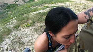 Black lynn gives me sloppy head outdoors