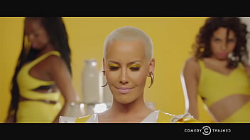 Inside amy schumer season 3 episode 1 'milk milk lemonade' Inside amy schumer season 3 episode 1 'milk milk lemonade'