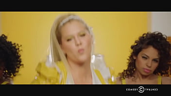 Inside amy schumer season 3 episode 1 'milk milk lemonade'