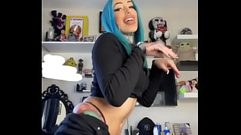 Caliente perra te pondra la verga dura