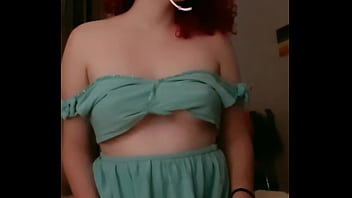 Gatas se exibindo ao pelo mundo