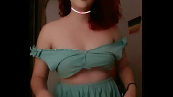 Gatas se exibindo ao pelo mundo