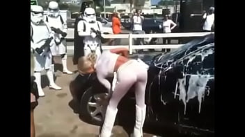 Talash gets a free blowjob from brazilian girl