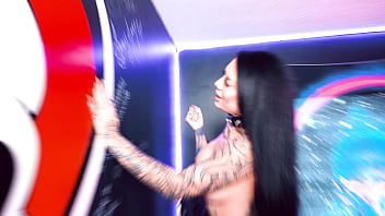 Tattooed bombshell lacey jayne loves getting dicked down