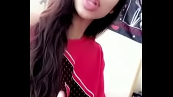 Crush has immaculate dick sucking lips