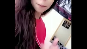 Crush has immaculate dick sucking lips