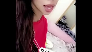 Crush has immaculate dick sucking lips