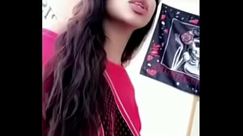 Crush has immaculate dick sucking lips