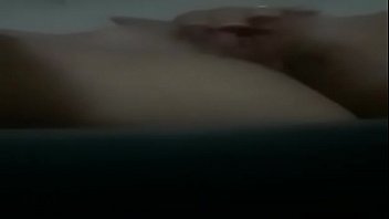 Ariqueña mi novia de arica se frota la vagina 1