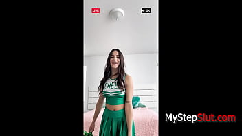 Step daughter in cheerleader costumer fucks me to viral