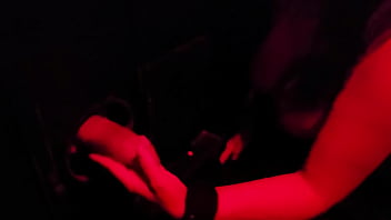 Glory hole experimentando mais um dotado gostoso