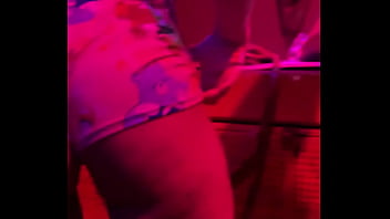 Quando toca funk não consigo me segurar