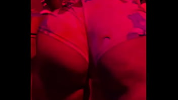 Quando toca funk não consigo me segurar