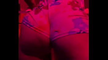 Quando toca funk não consigo me segurar