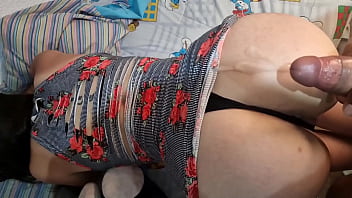 La visita de mi mejor amigo se convierte en una gran follada salvaje