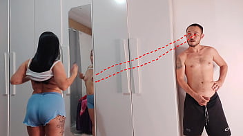 Comi minha meia irmã gostosa