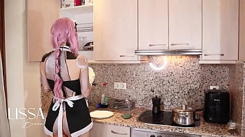 Creen que elonmusk tenga un tesla como yo o te gustaría tener una fembot así #customvideo #fetish #erotic #movie #maq