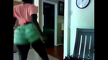 Nonton Keedi's Ass thumbnail