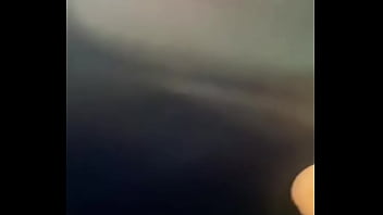 Puta de corno com vibrador no pedagi