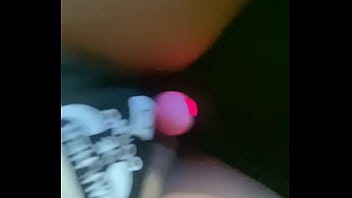 Puta de corno com vibrador no pedagi