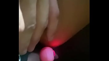 Puta de corno com vibrador no pedagi