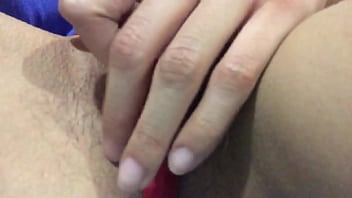 Ella tocandose para mi