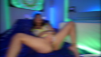 Hot night with bubble butt beauty cami strella