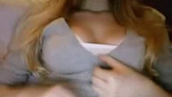 Hot blonde teen girlfriend shows boyfriend pussy tits on cam