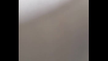 Casado Espiando A Pica Do Boy N Banheiro thumbnail