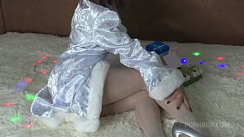 Sweet snow maiden sucks big dick and hard fucks to cum on ass ots834 Sweet snow maiden sucks big dick and hard fucks to cum on ass ots834