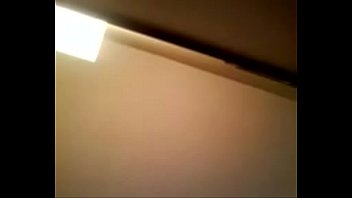 Morro dandole placer a putita