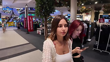 The first few hours were és laughter holding hands like it meant nothing