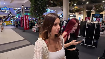 The first few hours were és laughter holding hands like it meant nothing