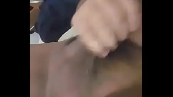 Masturbandome un ratito