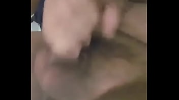 Masturbandome un ratito