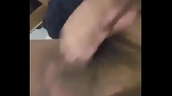 Masturbandome un ratito