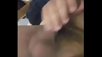 Masturbandome un ratito