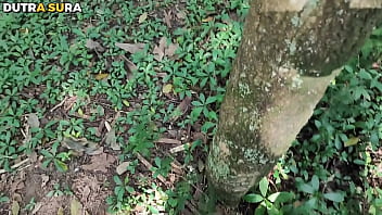 Se você me visse sozinha na mata o que você faria comigo me diz nos comentários o melhor comentário vou replicar a cena