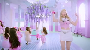 Loona Music Video thumbnail