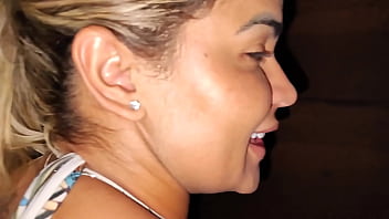 Night adventure with exhibitionism and fucking an ass until cum spurts between the train cars on the open air railway with a lot of adrenaline vagninho e luna oliveira