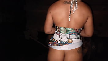 Night adventure with exhibitionism and fucking an ass until cum spurts between the train cars on the open air railway with a lot of adrenaline vagninho e luna oliveira