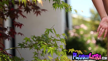 Glamrous all natural naked teen blondie basks in the afternoon sun