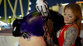 The goth pawgs devour bbc in public 3sum pt 2