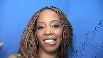 Adorable Black Chick Make A Guy Happy Through A Gloryhole 10 thumbnail