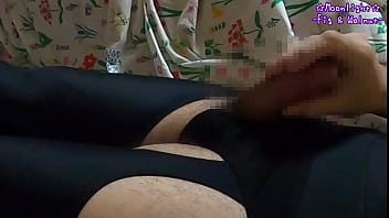 ガーターストッキング穿いて水着のクロッチでオナニーしてそのまま射精