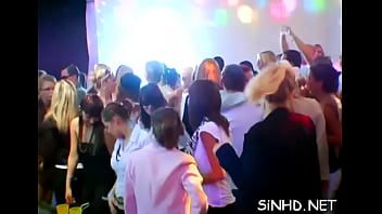 Earrth shattering orgasms with nice looking sweethearts and hunks