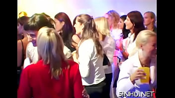 Earrth shattering orgasms with nice looking sweethearts and hunks