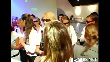 Earrth shattering orgasms with nice looking sweethearts and hunks