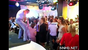 Earrth shattering orgasms with nice looking sweethearts and hunks