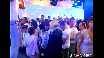 Earrth shattering orgasms with nice looking sweethearts and hunks